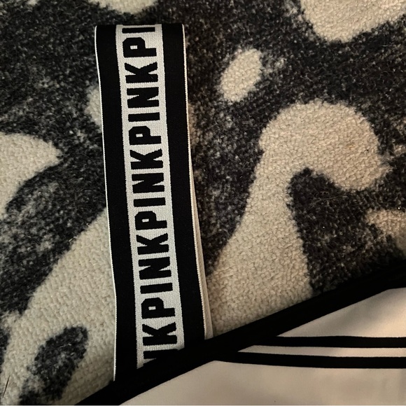 Victoria’s Secret PINK Ultimate Logo Strap Striped Sports Crop Bra - Picture 5 of 9